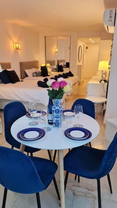 Apartment Frontline With Sea Views And Rooftop Pool *