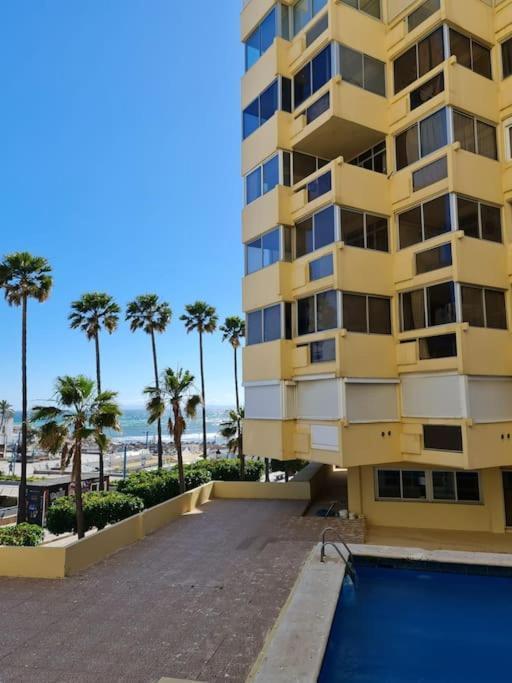 Frontline With Sea Views And Rooftop Pool *