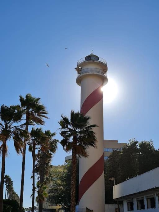 Frontline With Sea Views And Rooftop Pool Marbella