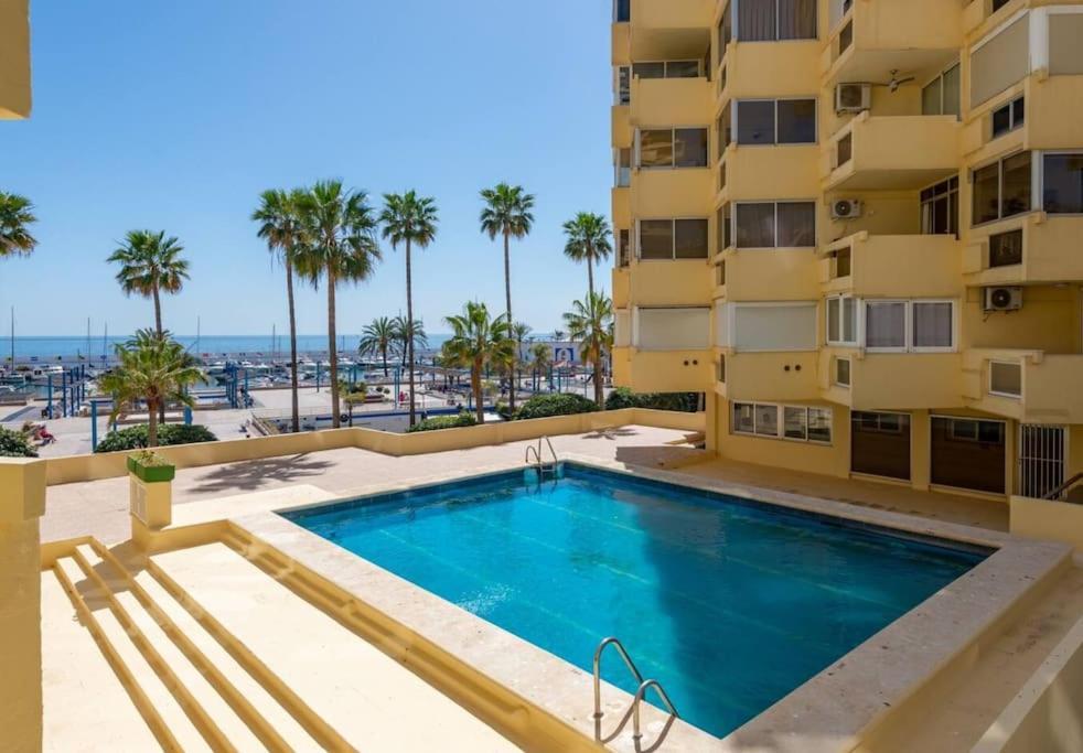Apartment Frontline With Sea Views And Rooftop Pool *