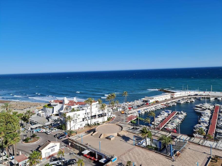 Frontline With Sea Views And Rooftop Pool Apartment Marbella