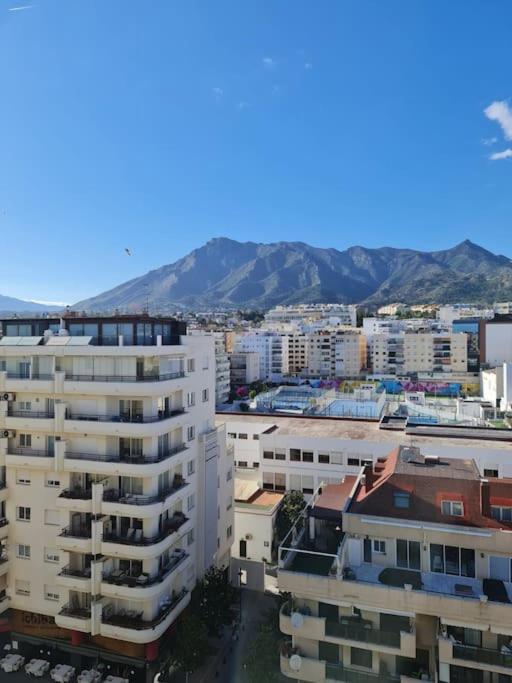Frontline With Sea Views And Rooftop Pool Apartment
